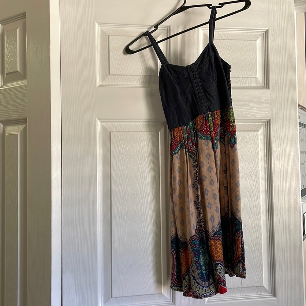 Dress - Picture 2 of 4